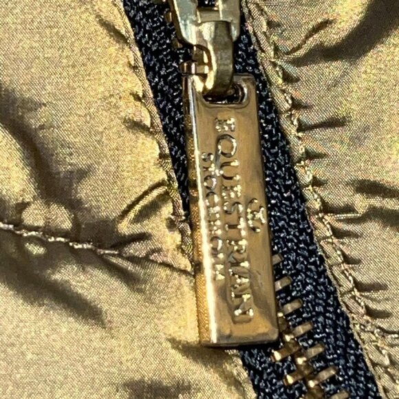 EQUESTRIAN STOCKHOLM LIGHTWEIGHT PERFORMANCE NYLON PUFFER JACKET in BRONZE - S - Picture 11 of 14